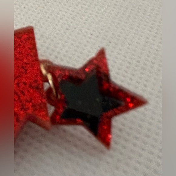 University of Georgia | Georgia Bulldogs dangle pierced earrings - Picture 8 of 9